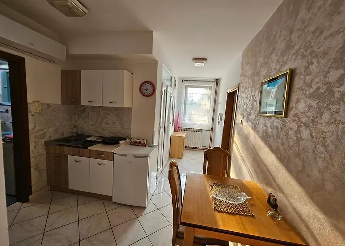 Aleks Apartament